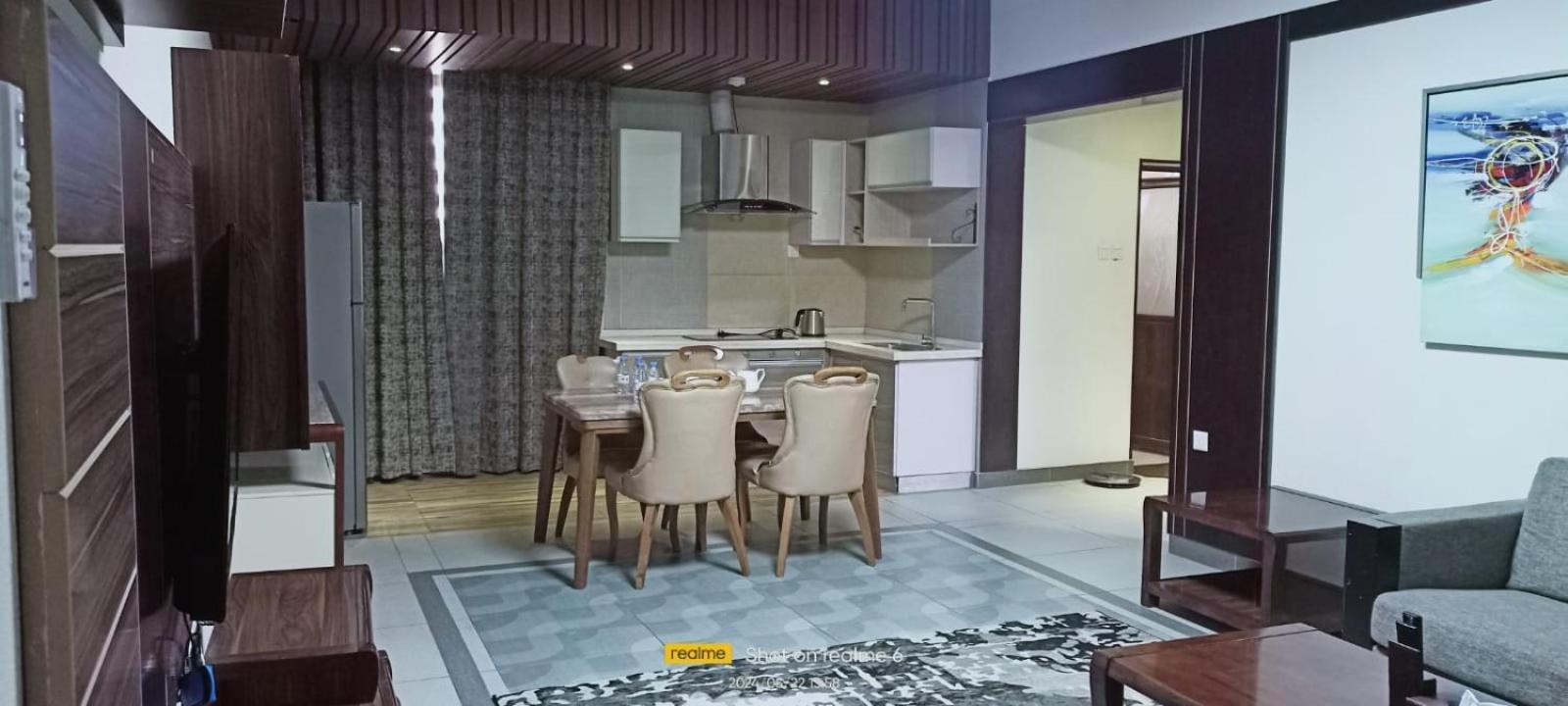Niyaf Hotel Appartments Khamis Mushait Exteriör bild