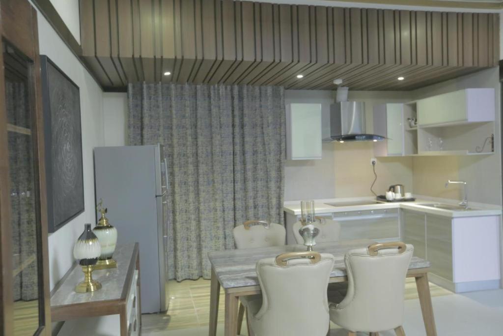Niyaf Hotel Appartments Khamis Mushait Exteriör bild