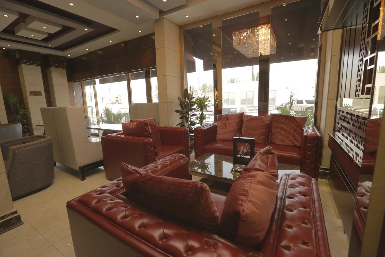 Niyaf Hotel Appartments Khamis Mushait Exteriör bild