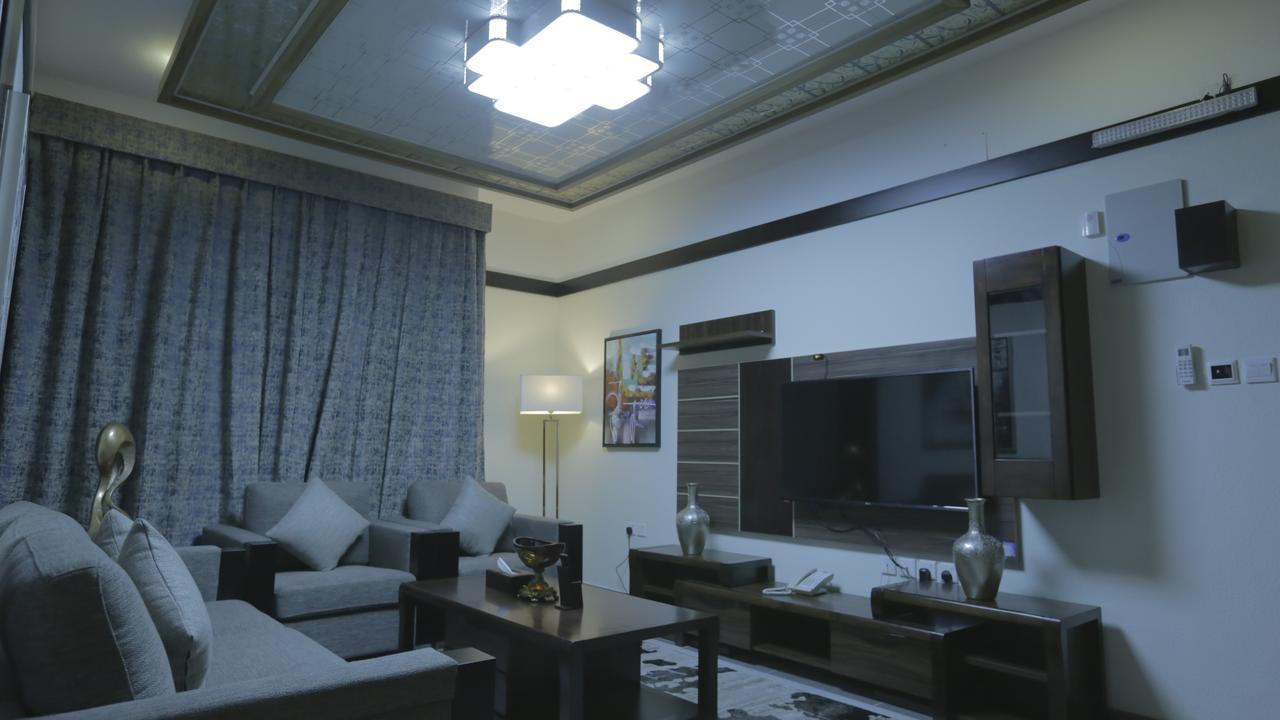 Niyaf Hotel Appartments Khamis Mushait Exteriör bild